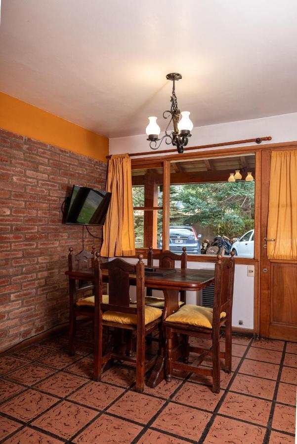 El Viejo Nogal Aparthotel San Martin de los Andes Exterior photo
