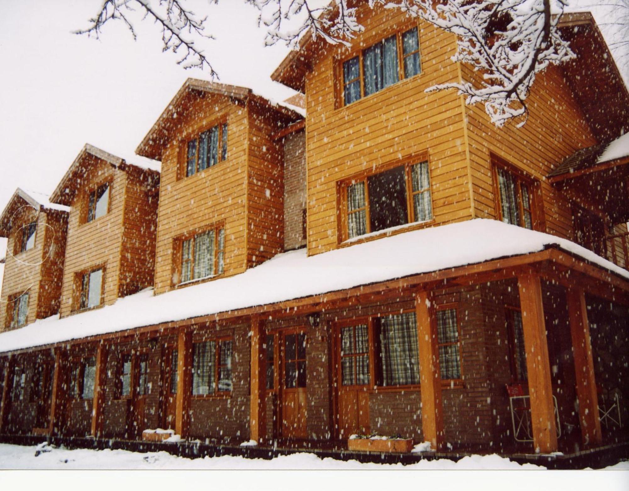 El Viejo Nogal Aparthotel San Martin de los Andes Exterior photo