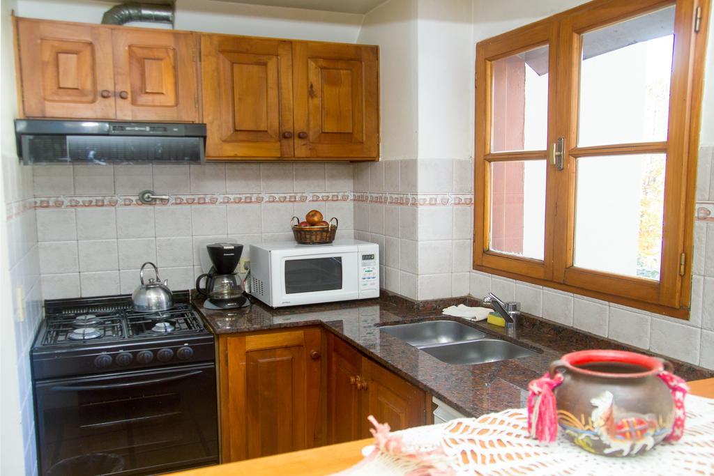 El Viejo Nogal Aparthotel San Martin de los Andes Exterior photo
