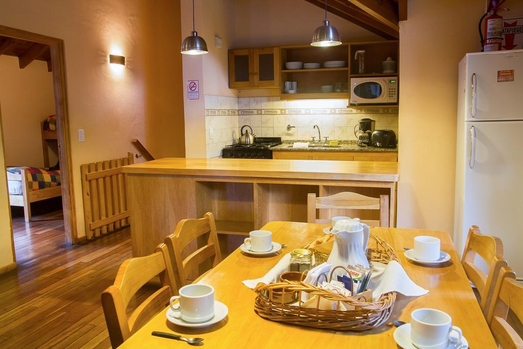 El Viejo Nogal Aparthotel San Martin de los Andes Exterior photo